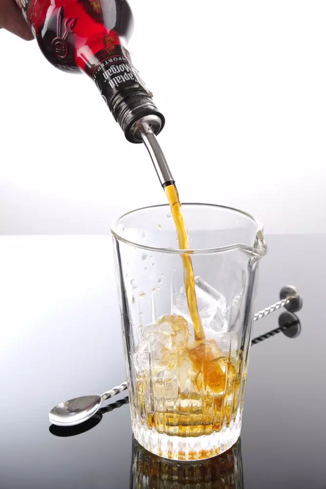 Contacto 57x Ausgießer Und Verschluss, Schwarz, Für Flaschengewinde 31,5 Mm – Bild 7